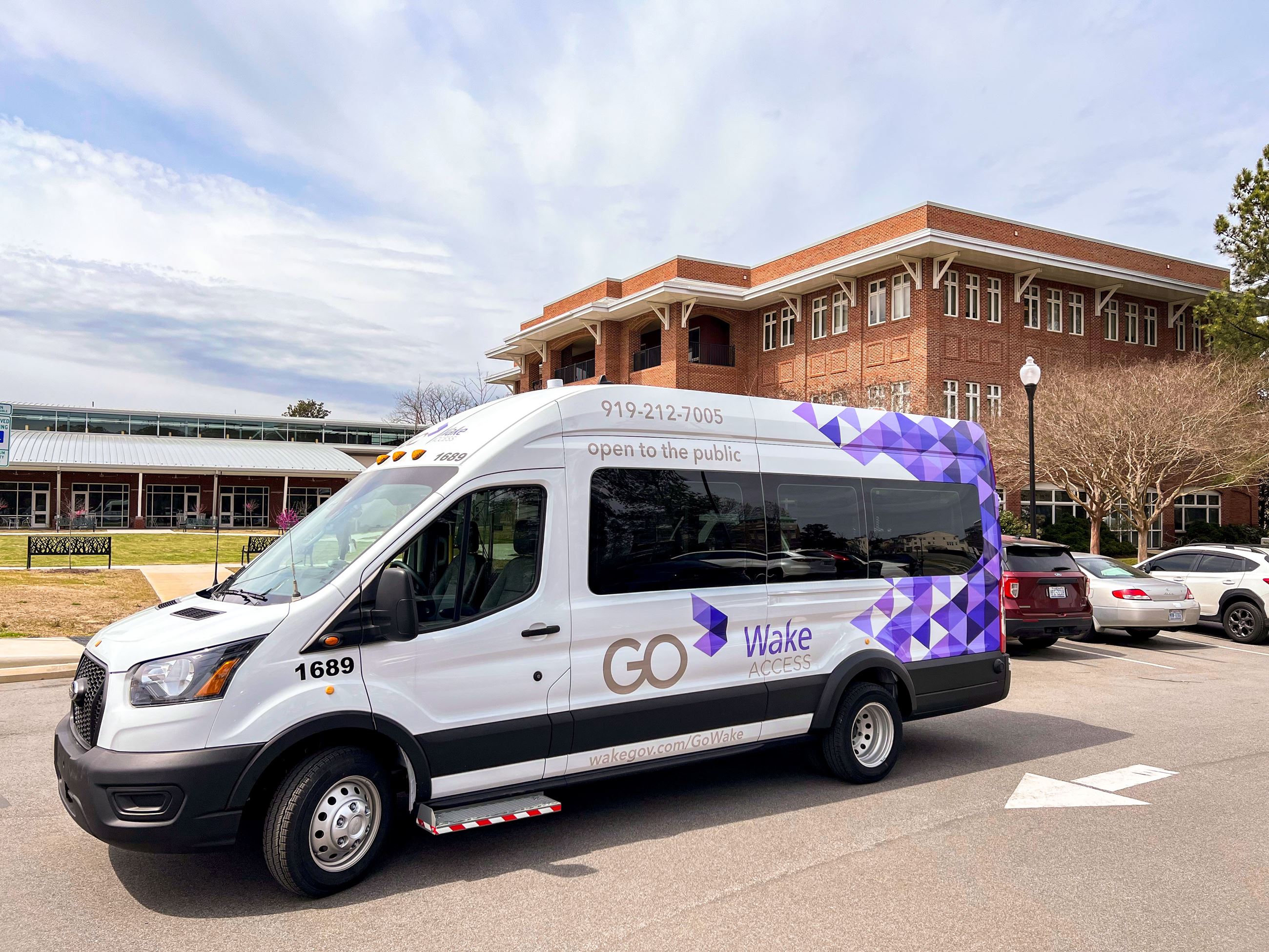 GoWake Access Van 2022